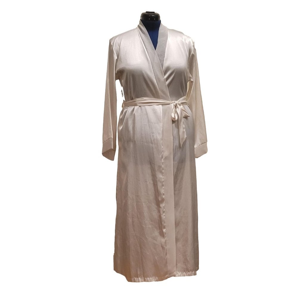 Satin Robe - Picture 5 of 10